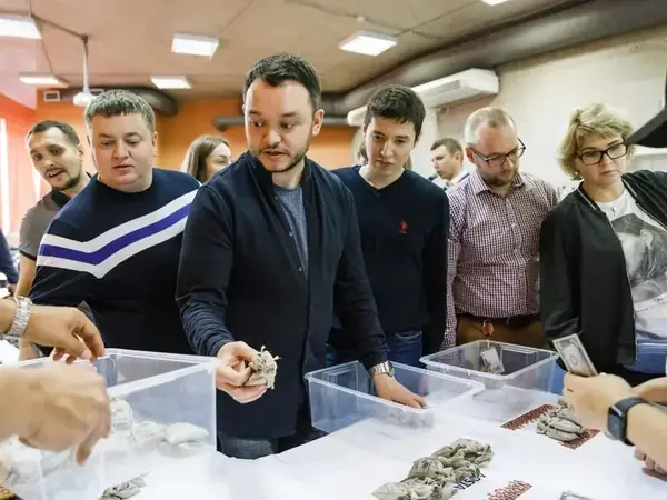 Новогодняя биржа